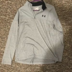 Grey long sleeve shirt